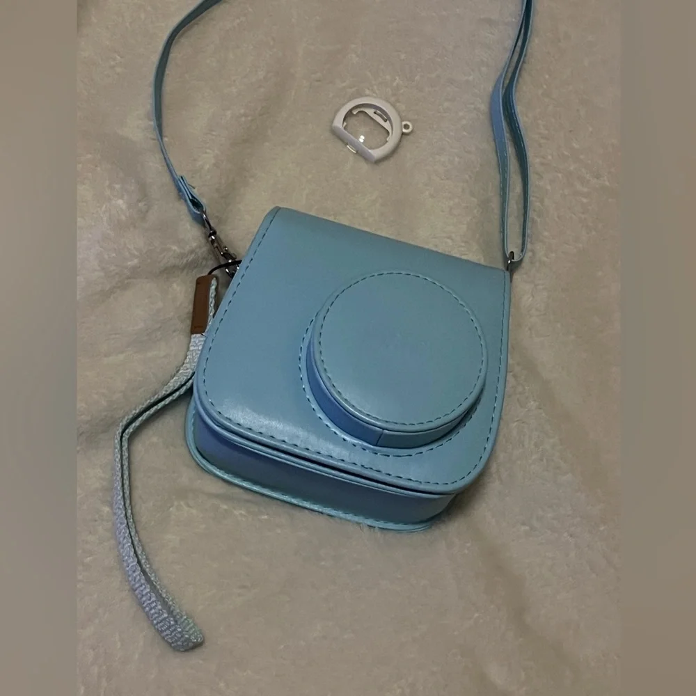 Ice Blue Fujifilm Instax Mini 9 Instant Camera with Matching Case